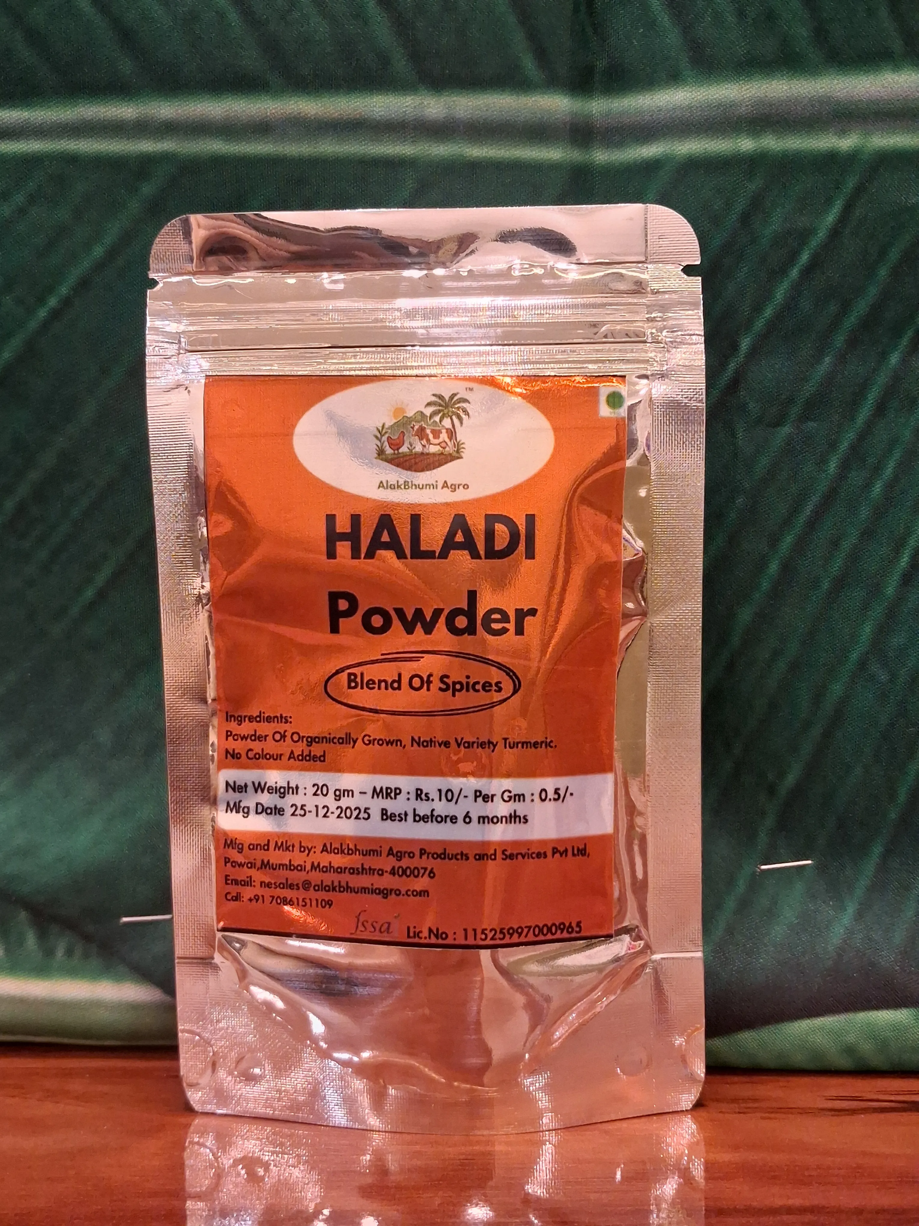 Haladi Powder